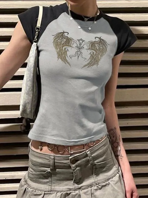 Camiseta ajustada de manga corta raglán Wings