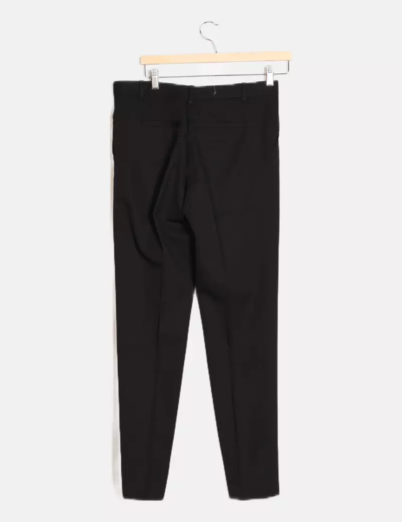 Massimo Dutti Pantalón negro chino