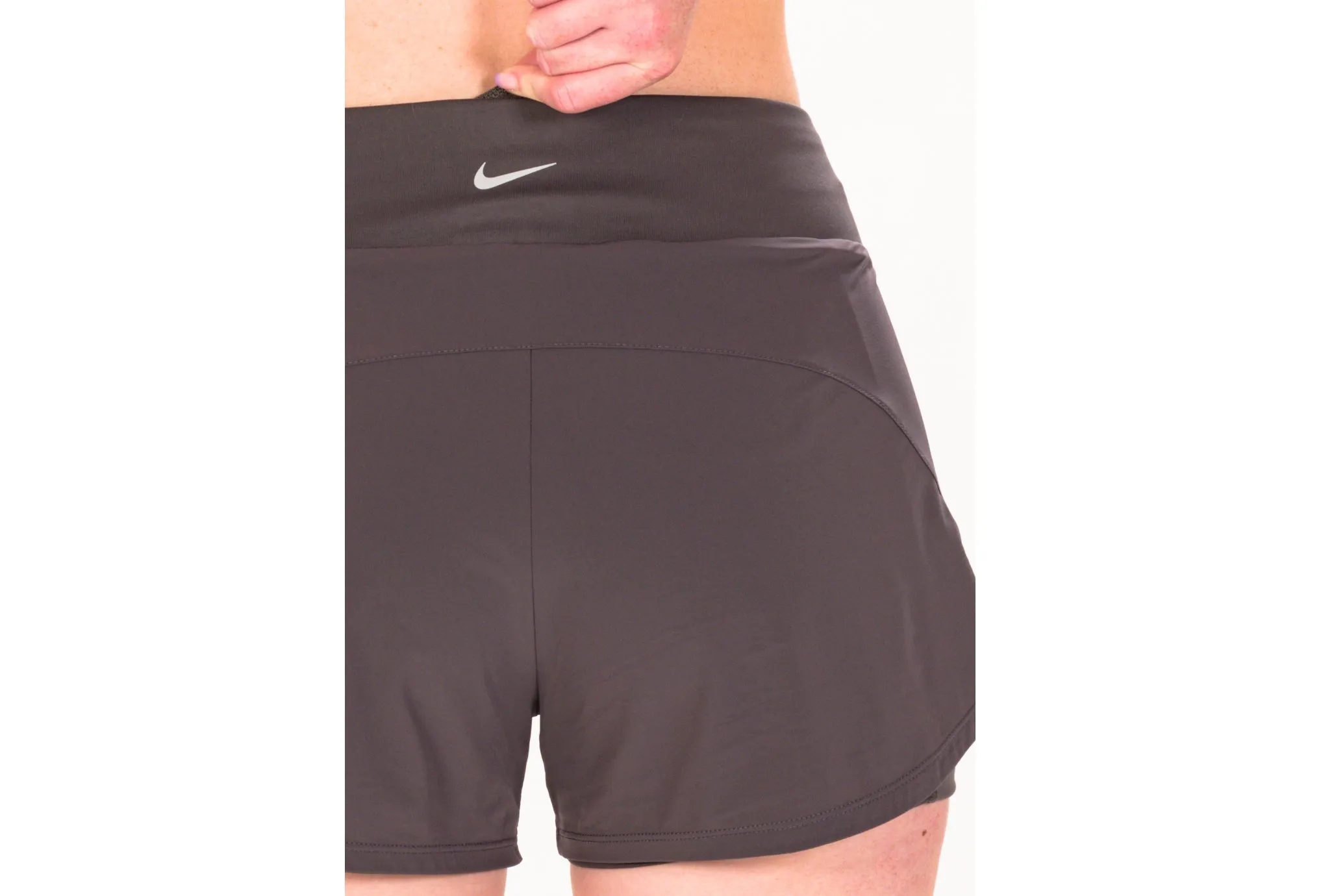 Nike pantalón corto Bliss 2in1