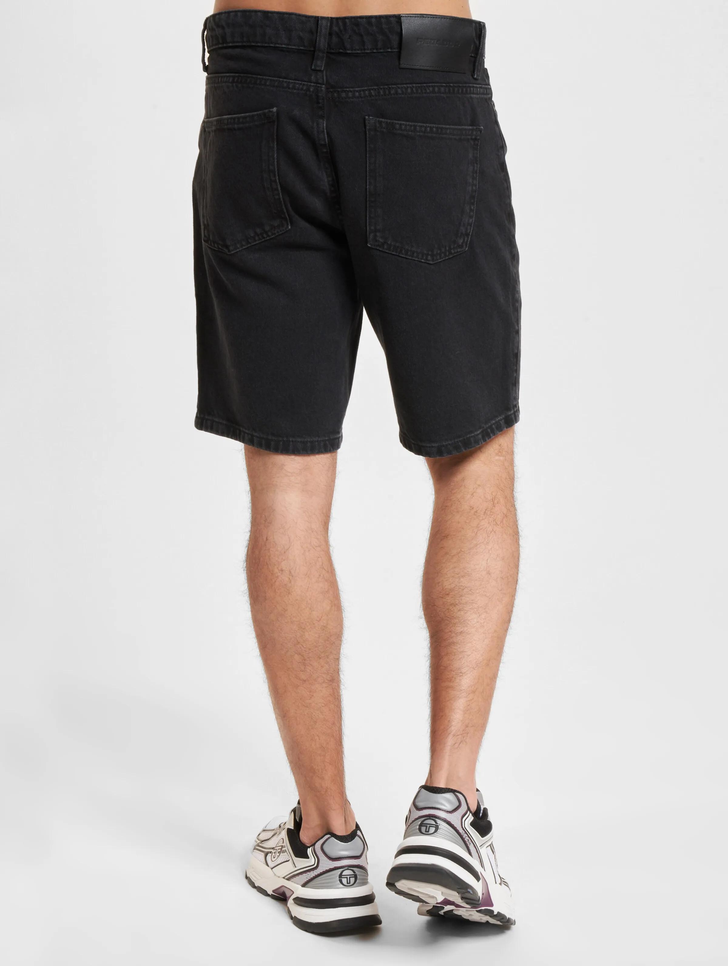 Pegador Earl Jeans Shorts