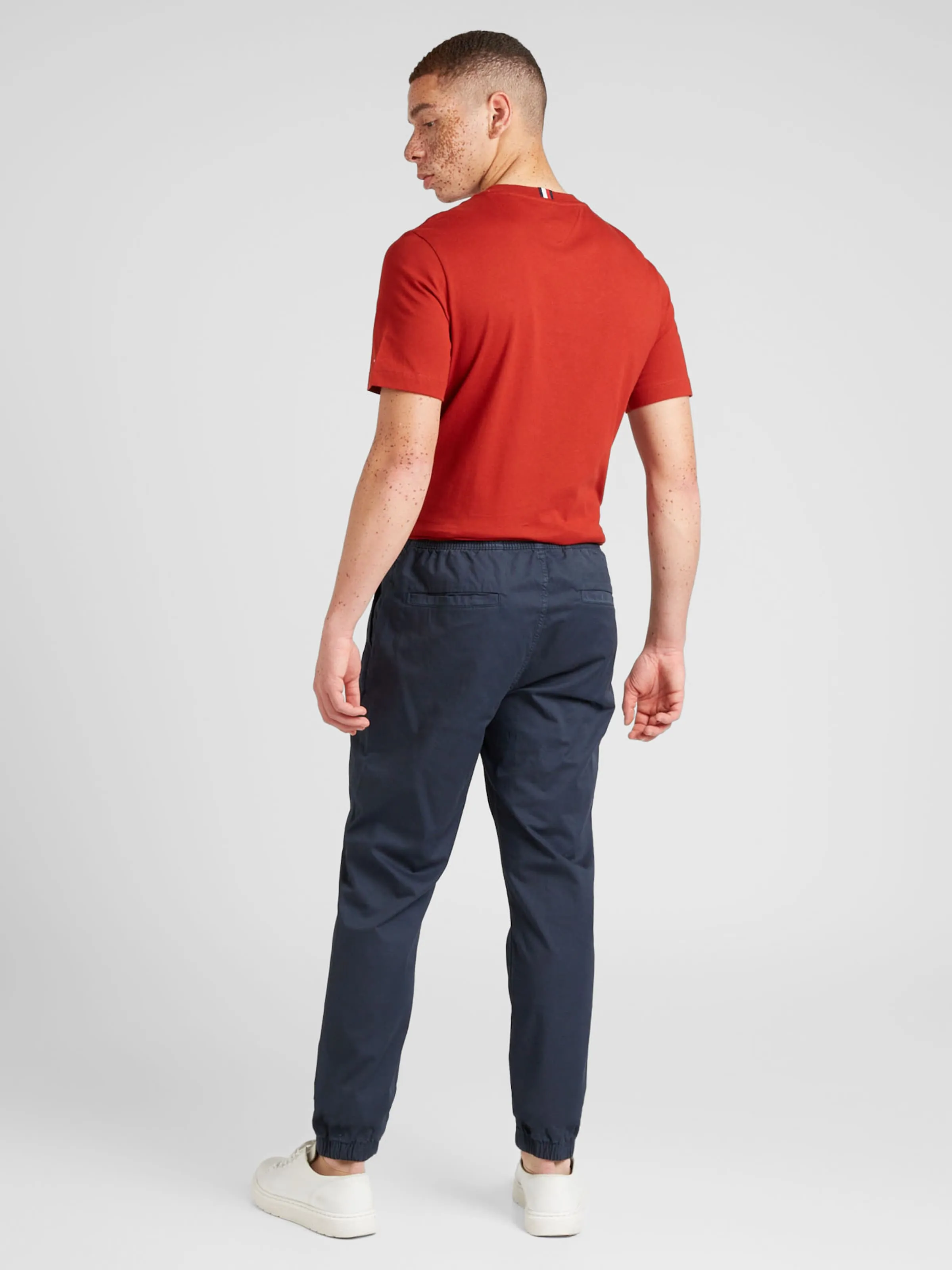 Tapered Pantalón 'AUSTIN' Tommy Jeans en Marino