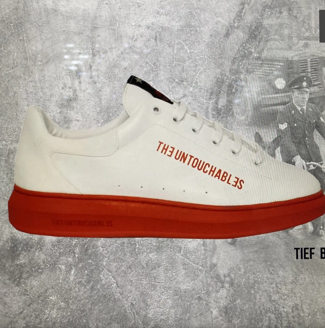 THE UNTOUCHABLES Sneakers 